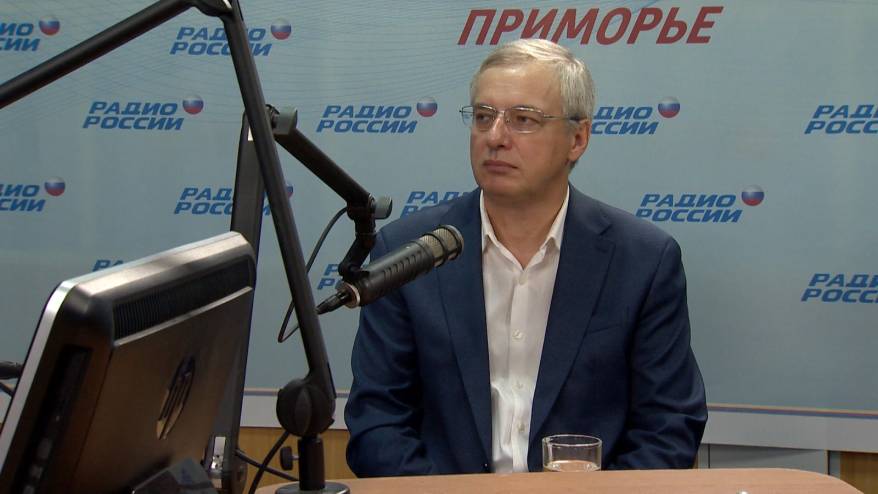 Миллиардер из Владивостока вышел в эфир: Патрокол по-Алексеевски, дефицит бытовой техники и Айфоны - все? Миллиардер из Владивостока вышел в эфир: Патрокол по-Алексеевски, дефицит бытовой техники и Айфоны - все?