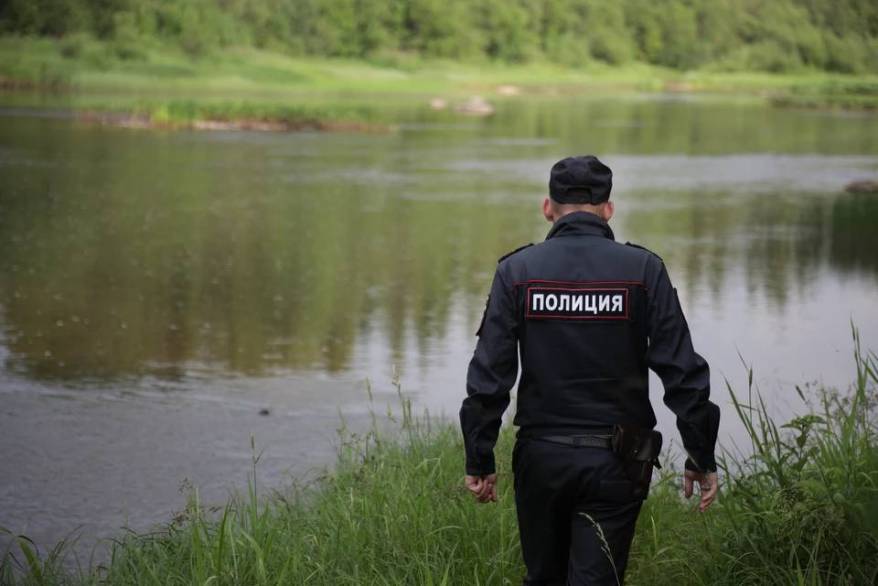 Трое детей в Приморье не вернулись домой после прогулки у реки. Возбуждено уголовное дело. Трое детей в Приморье не вернулись домой после прогулки у реки. Возбуждено уголовное дело.