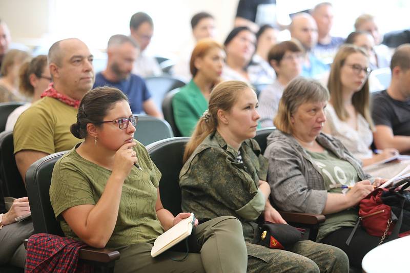 На реализацию 65 проектов для ТОС Владивостока выделено 90 миллионов рублей