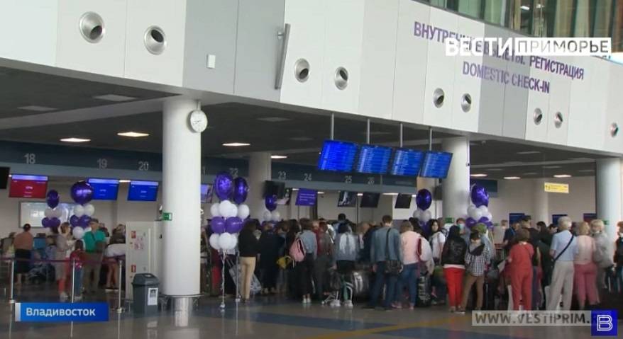 «Отказано в провозе»: Пассажирку авиарейса «обидели» в аэропорту Владивостока