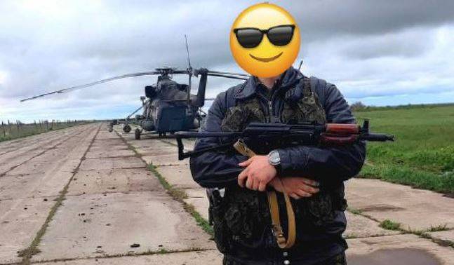 "Теперь все хотят летать только со мной": техник вертолета спас жизни двух летчиков