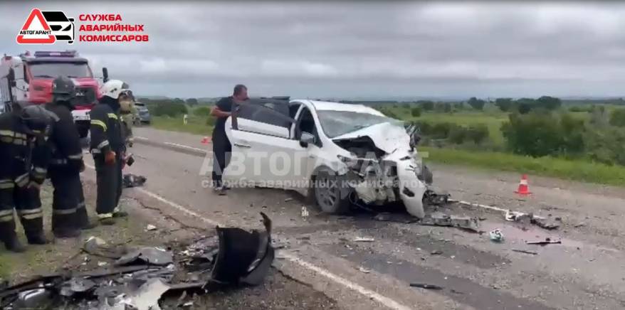 Жесть просто: в "лобовом" ДТП в Приморье серьезно пострадали два человека Жесть просто: в "лобовом" ДТП в Приморье серьезно пострадали два человека