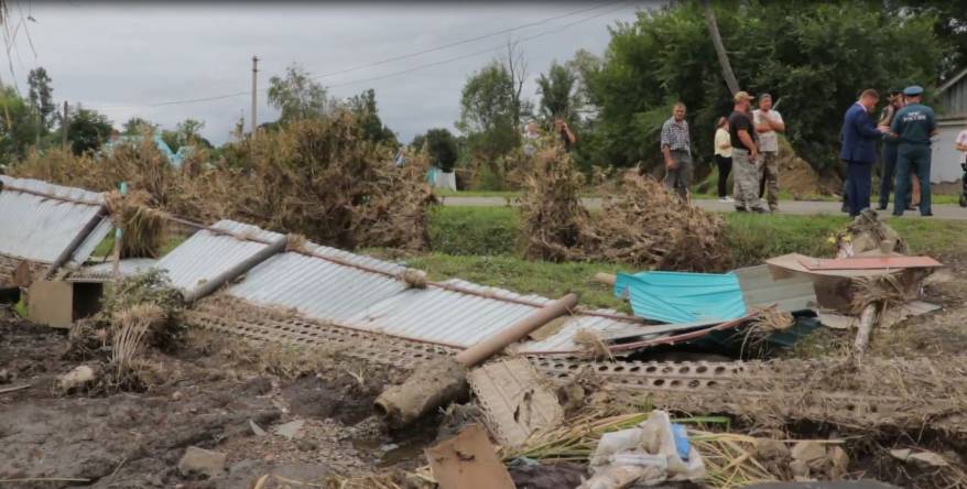 "Дома срывало с фундаментом": жители Пуциловки рассказали о пережитом во время наводнения