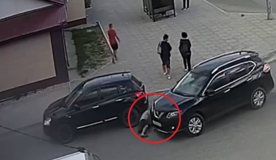 "Не успел": момент жуткого ДТП в Приморье попал на видео
