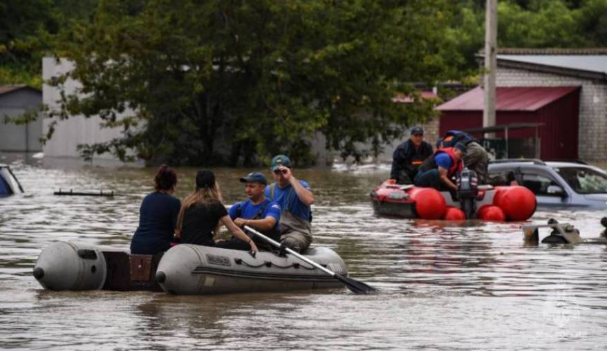 Началась эвакуация жителей Пуциловки Началась эвакуация жителей Пуциловки