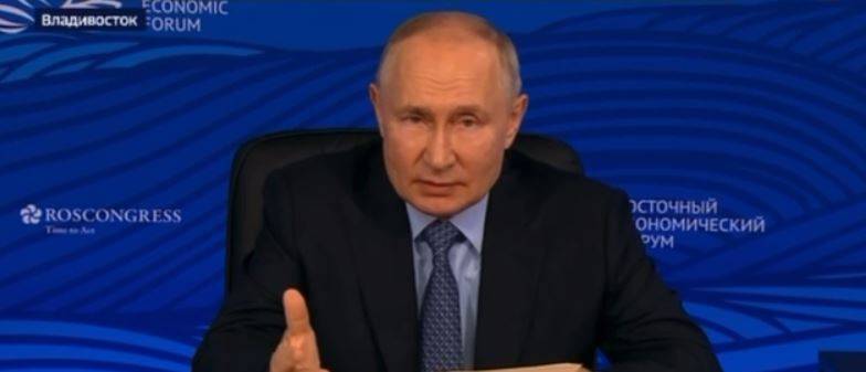 Путин поручил ускорить создание "легкого" метро во Владивостоке Путин поручил ускорить создание "легкого" метро во Владивостоке