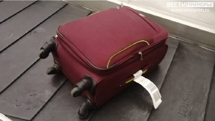 «Маразм крепчает?»: страна Европы запретила россиянам въезд с личными вещами