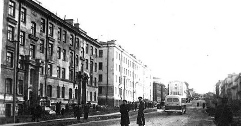 14 сентября 1951 года Колымское шоссе в Магадане переименовано в проспект Ленина