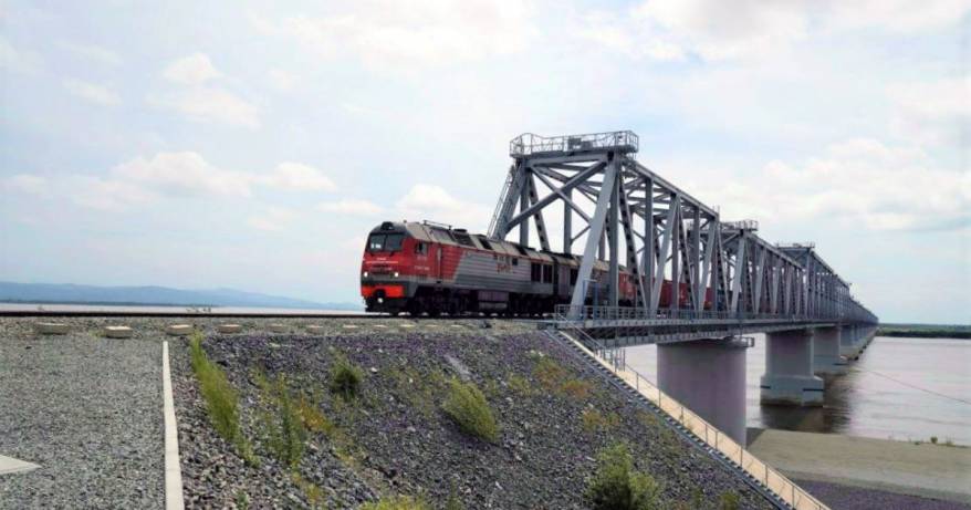 Глава ЕАО попросил у Путина содействия в расширении пропускной способности ж/д в сторону КНР