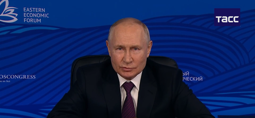 Путин о страховании жилья: нельзя его делать обязательным Путин о страховании жилья: нельзя его делать обязательным