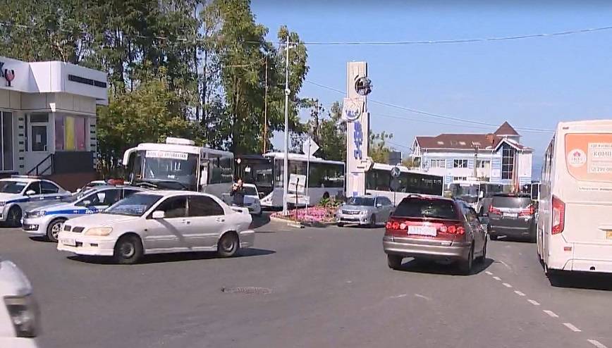 «Многострадальную» дорогу открыли для движения во Владивостоке «Многострадальную» дорогу открыли для движения во Владивостоке