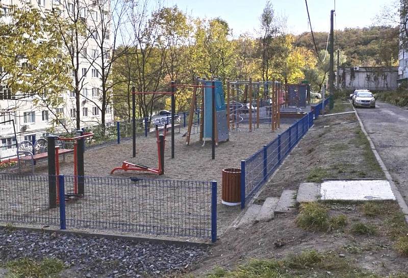 Зеленые аллеи, новые парковки и дороги у дома. Что еще реализовали ТОСы Владивостока?