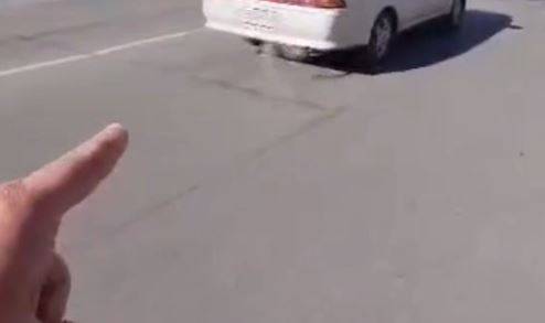 "Приходят немалые штрафы": ситуация в центре Владивостока возмутила автолюбителя