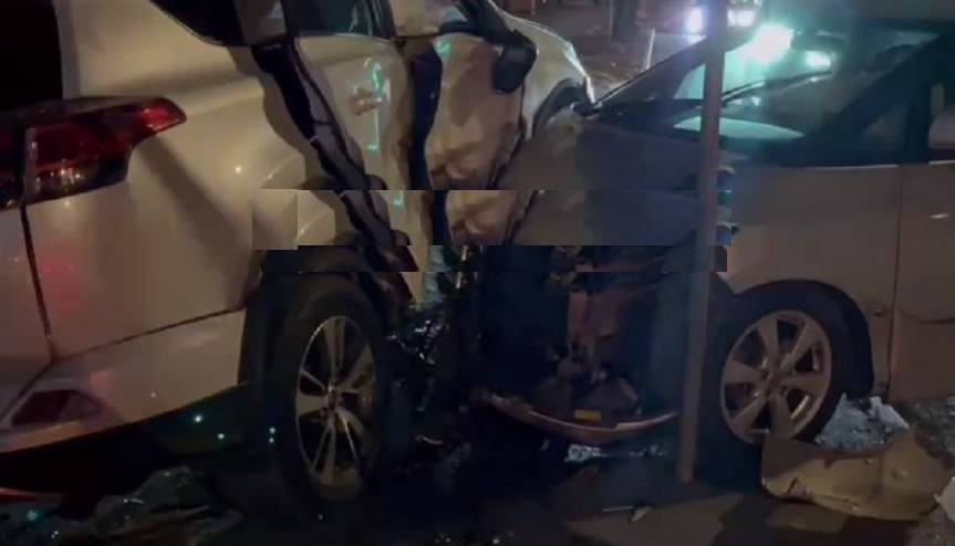 «Еще немного – и в стену, ребенок пострадал»: серьезное ДТП во Владивостоке