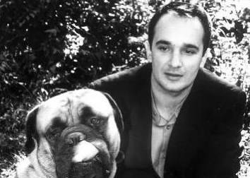 Охранник убитого медимагната рассказал о нравах Владивостока 90-х годов Охранник убитого медимагната рассказал о нравах Владивостока 90-х годов