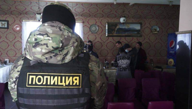 Полиция проводит массовую чистку "резиновых" квартир в Приморье