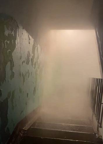 Кипяток льется на головы жителей многоквартирного дома Кипяток льется на головы жителей многоквартирного дома