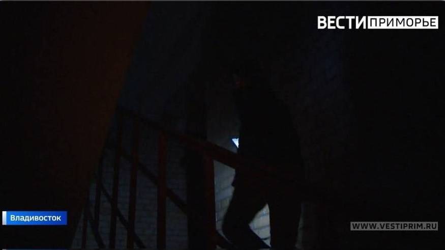 Из-за аварии без электричества остались тысячи жителей Владивостока и пригорода Из-за аварии без электричества остались тысячи жителей Владивостока и пригорода