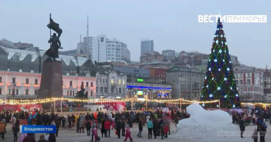 Народные гулянья будут идти неделю на центральной площади Владивостока Народные гулянья будут идти неделю на центральной площади Владивостока