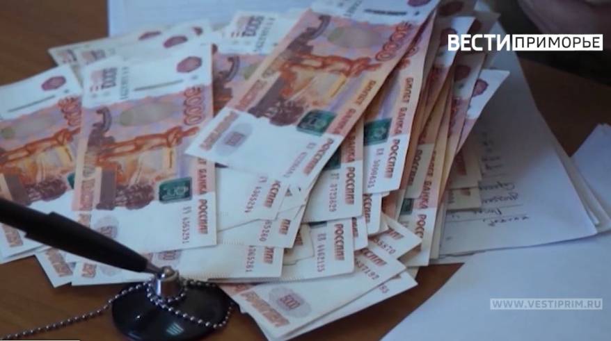 Принят закон: в России введут самозапрет на кредиты Принят закон: в России введут самозапрет на кредиты