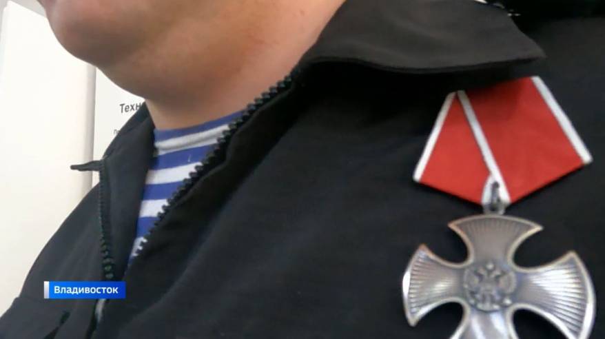 "Позади люди - их надо защищать": приморский морпех с позывным "Жора" о своем подвиге "Позади люди - их надо защищать": приморский морпех с позывным "Жора" о своем подвиге