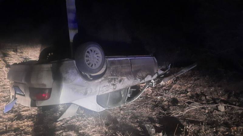 В Приморье пьяный подросток угнал у отца машину и положил её на крышу