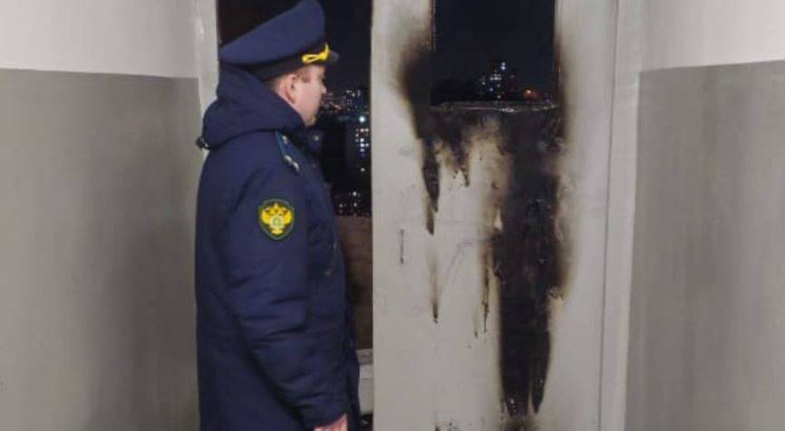 Инцидент в подъезде жилого дома во Владивостоке: появились кадры с места происшествия