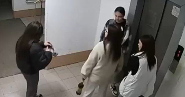 "Позорницы": поведение "тургеневских девушек"  возмутило жителей Уссурийска