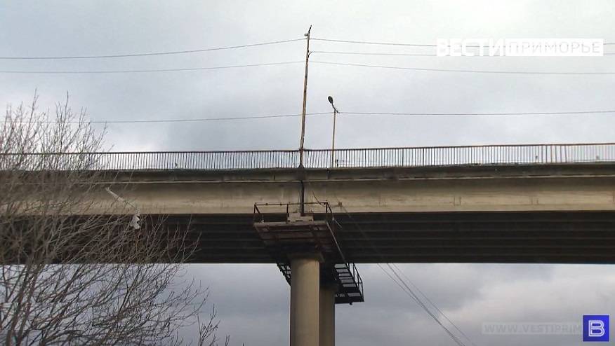 Движения авто перекроют на одном из мостов в Приморье на несколько дней
