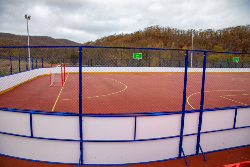 Ремонт школьных спортивных площадок во Владивостоке выставили на аукцион