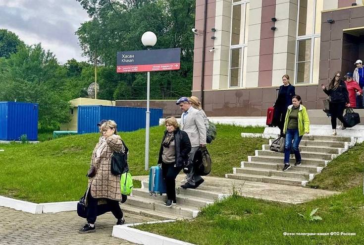 Приморцы протестировали турмаршрут в Северную Корею Приморцы протестировали турмаршрут в Северную Корею