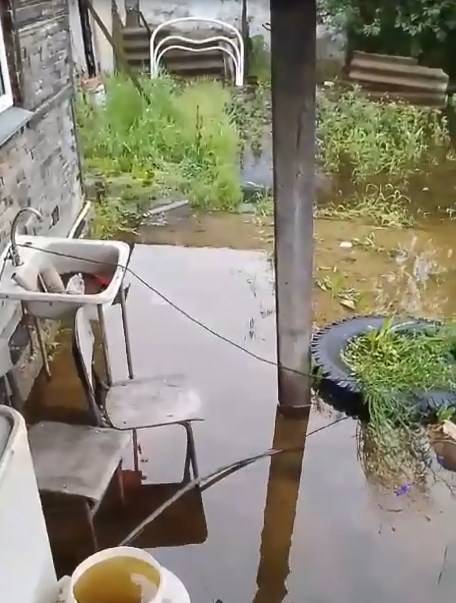Пенсионерке из утопающего Лесозаводска помогли прокуроры