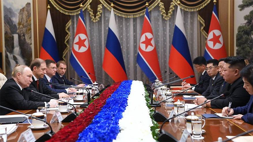 Приморье и Северную Корею свяжет автомобильный мост через реку Туманган Приморье и Северную Корею свяжет автомобильный мост через реку Туманган