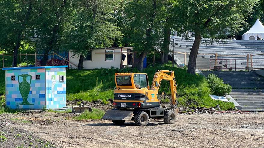 Набережная Спортивной гавани во Владивостоке преображается в Парк у моря Набережная Спортивной гавани во Владивостоке преображается в Парк у моря