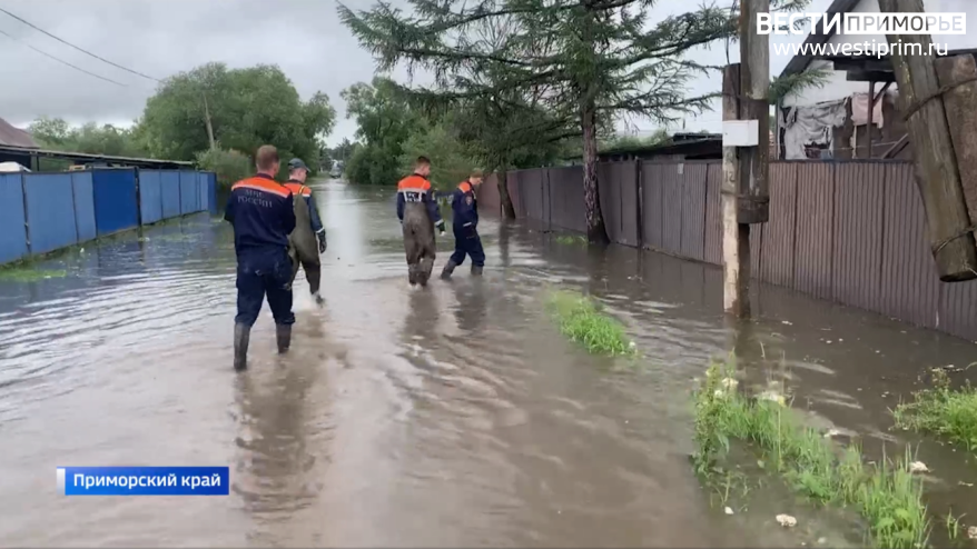 Сложная паводковая ситуация сохраняется в ряде районов Приморья