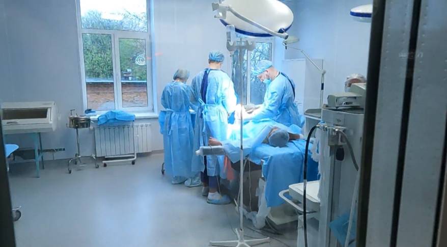 15 см между жизнью и смертью: гигантский тромб извлекли из пациента приморские хирурги 15 см между жизнью и смертью: гигантский тромб извлекли из пациента приморские хирурги