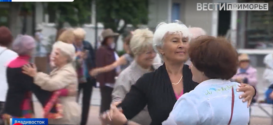 Во Владивостоке открывается седьмой сезон "Летних вечеров 50+" Во Владивостоке открывается седьмой сезон "Летних вечеров 50+"