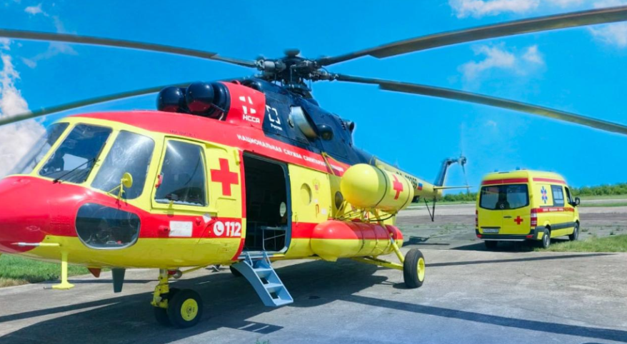 Жительницу Приморья доставили на крылатой «скорой» в Хабаровск