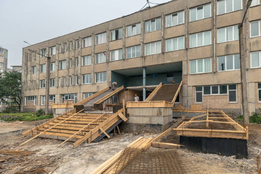Во Владивостоке заканчивают капитальный ремонт 80-й школы