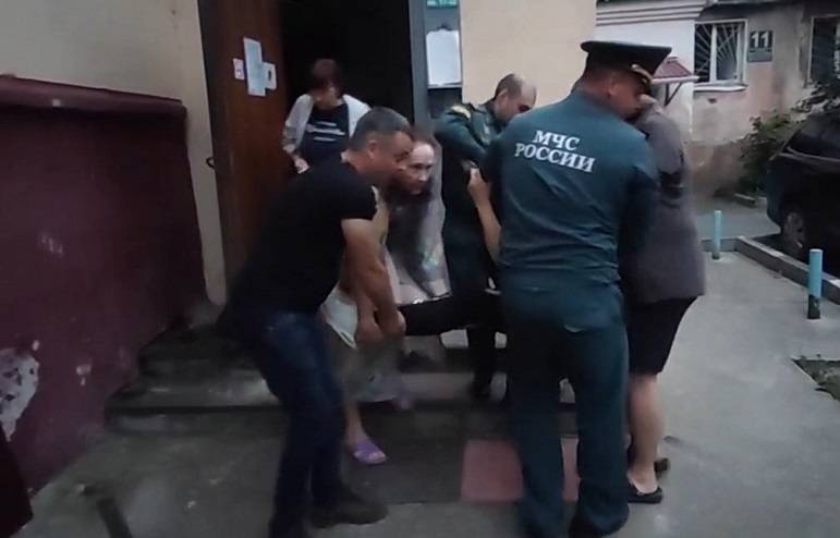 «Блэкаут» в Приморье не лишил горожан чувства сострадания «Блэкаут» в Приморье не лишил горожан чувства сострадания