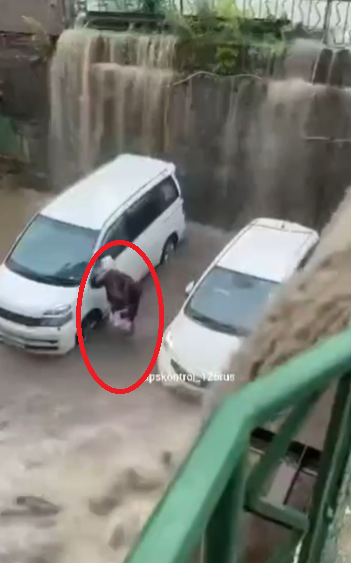 "Ну его на...": курьезный случай произошел во время мощного ливня во Владивостоке