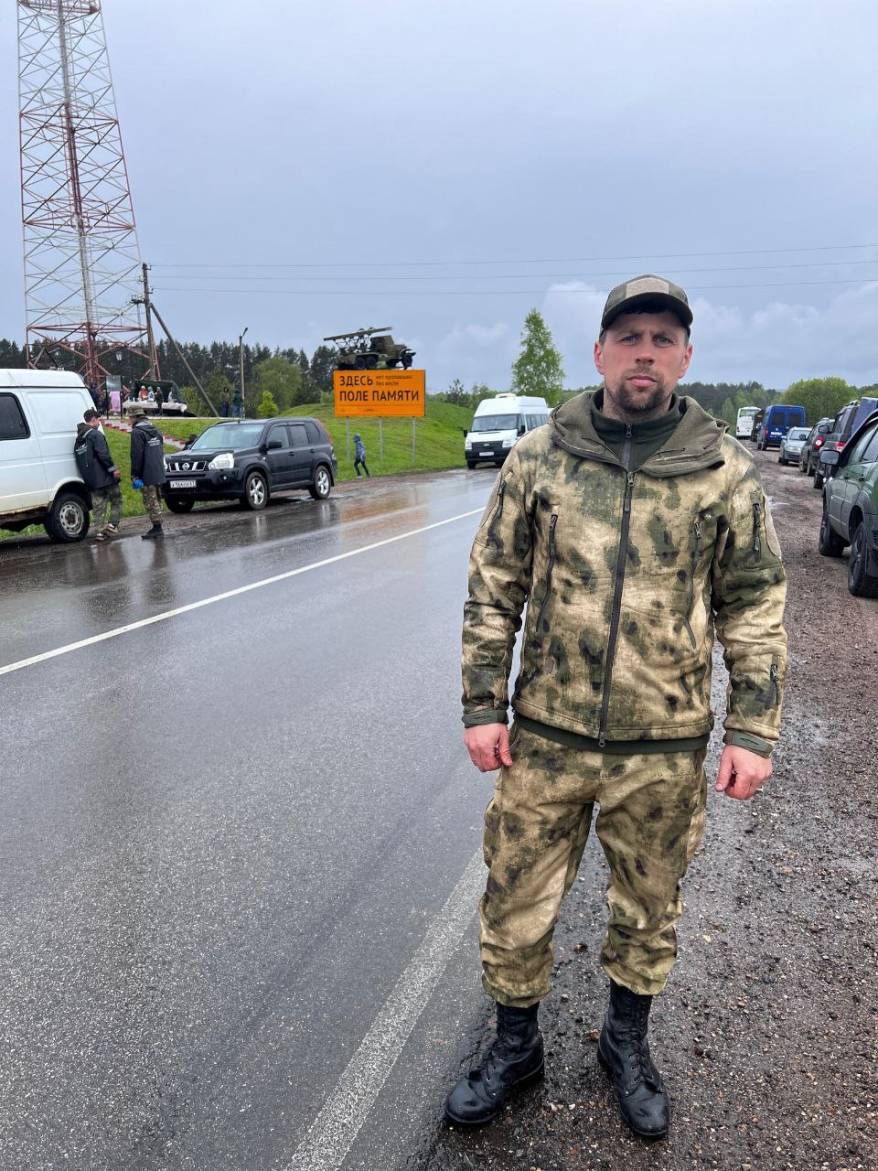 Герои с большим сердцем: руководитель инкассаторской службы Уссурийска помогает сохранять память о героях Великой Отечественной войны Герои с большим сердцем: руководитель инкассаторской службы Уссурийска помогает сохранять память о героях Великой Отечественной войны