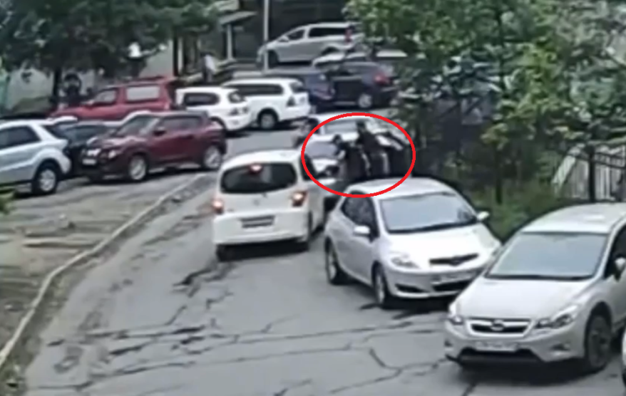 Жесткое задержание супружеской пары попало на видео во Владивостоке