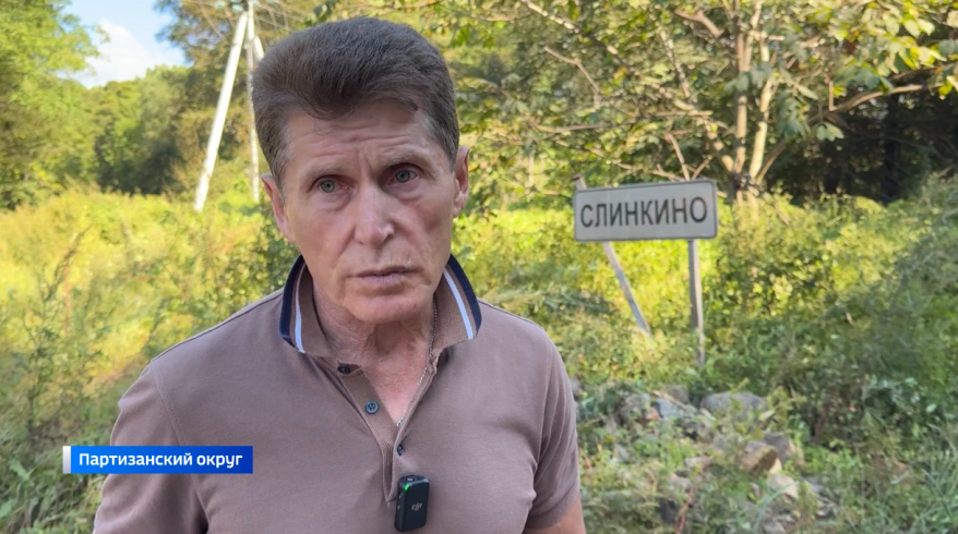 Только по воздуху: губернатор "прорвался" в отрезанное стихией приморское село