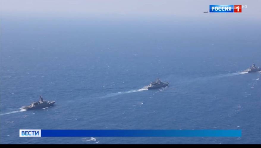 4 на 4: военные корабли России и Китая встретились в заливе Петра Великого