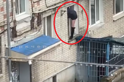 "Утро у девушки не задалось": эпичная сцена попала на видео в Уссурийске