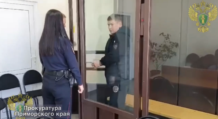 В Приморье ревнивец убил мужа своей любовницы и сбросил тело в водоем