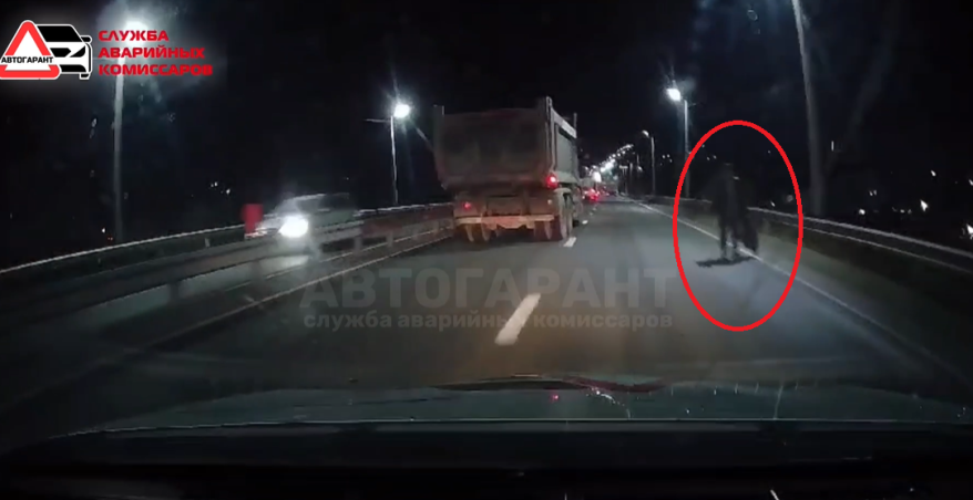 В Приморье неизвестный водитель сбил пешехода и скрылся с места ДТП
