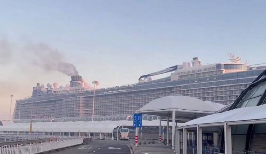 Лайнер Spectrum of the Seas, ранее застрявший в Японии с россиянами на борту, – в Шанхае