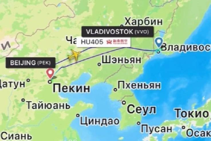Самолет из Пекина не смог приземлиться в аэропорту Владивостока